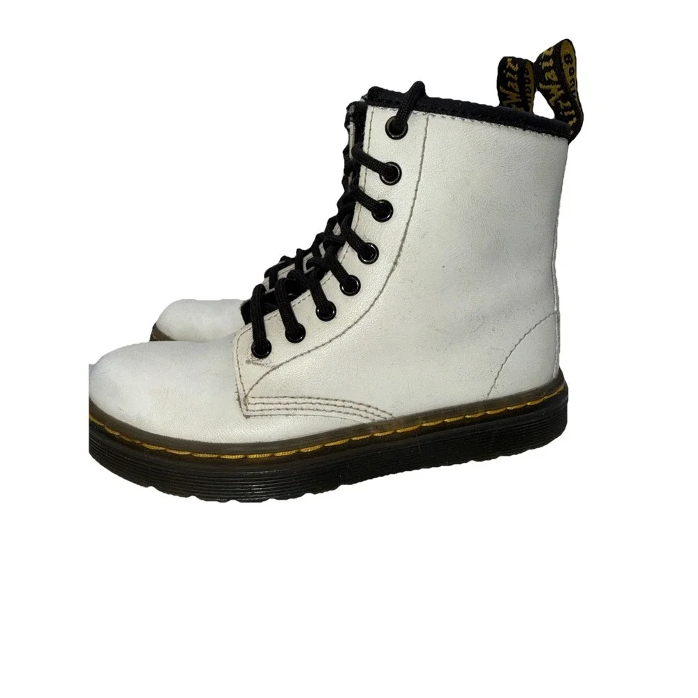 Kids Dr. Martens ZAVALA Lace Up Boots 6